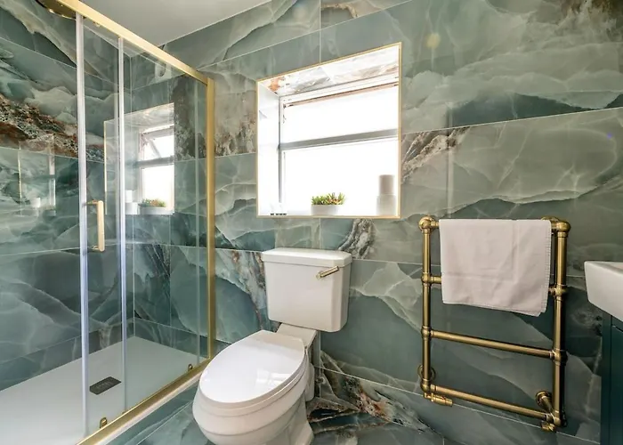 Newly Renovated Chandos Gardens By Prescott Apartments Bristol